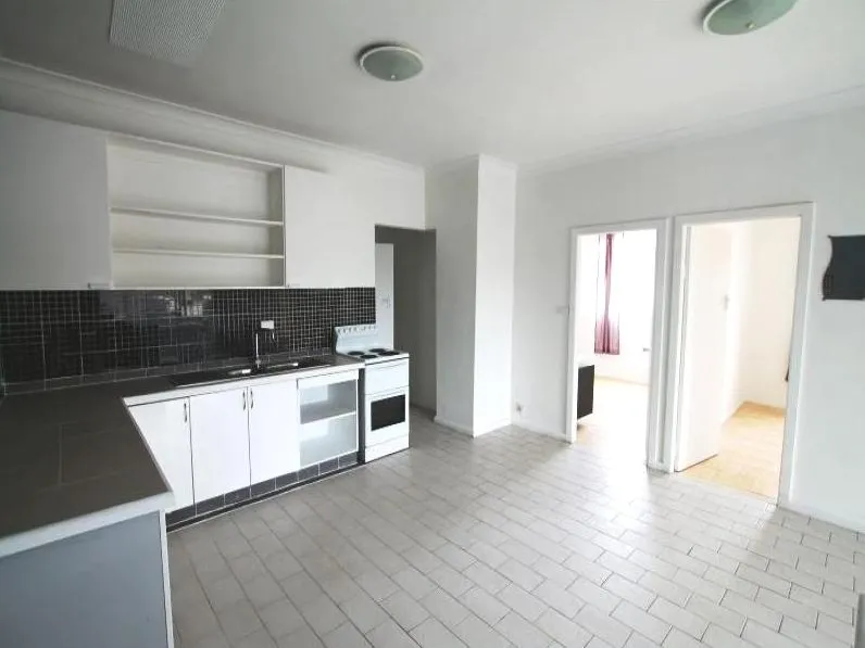 Spacious 3 Bedroom Apartment