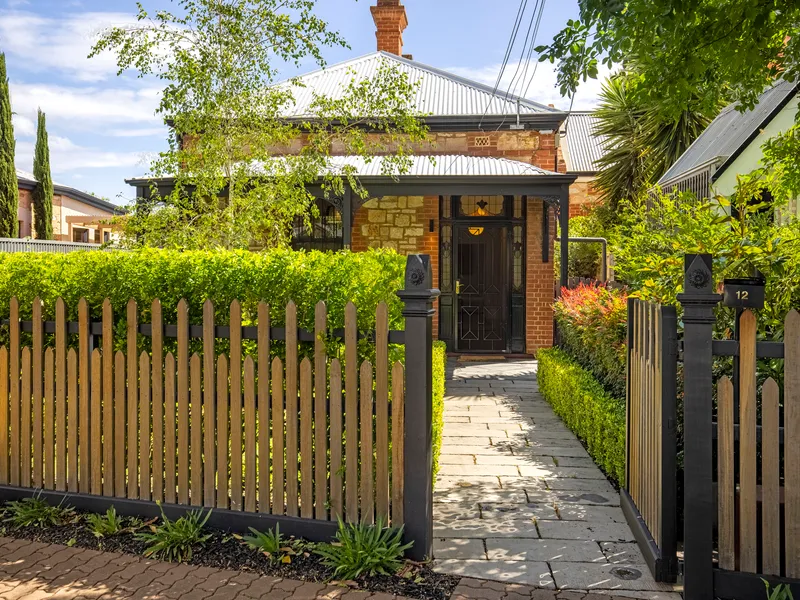 Stylish & Sophisticated Cottage