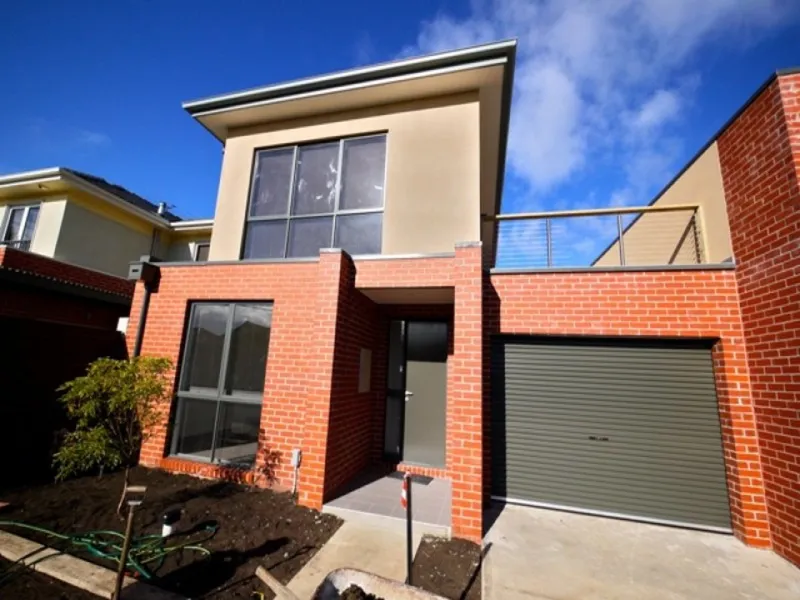 Sensational Two (2) Bedroom Townhouse with Garage