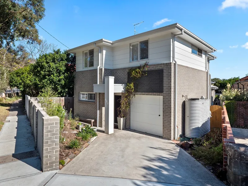 Fresh family haven offering space, light and flexibility