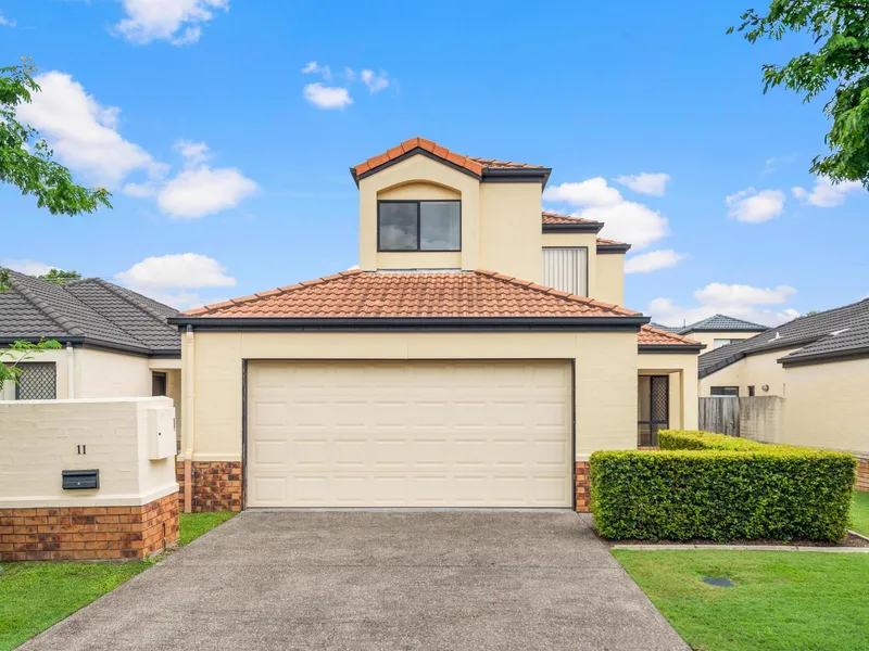 UNDER CONTRACT!!!  Spacious and private family home, located in quiet suburb!!!