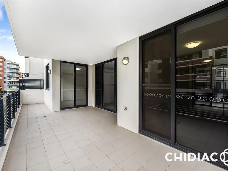 Large private courtyard residence | Open plan living | North/west aspect