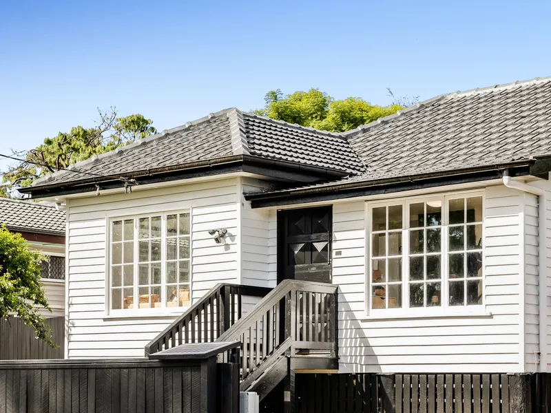 Live the Designer Lifestyle in this Gorgeous Renovation