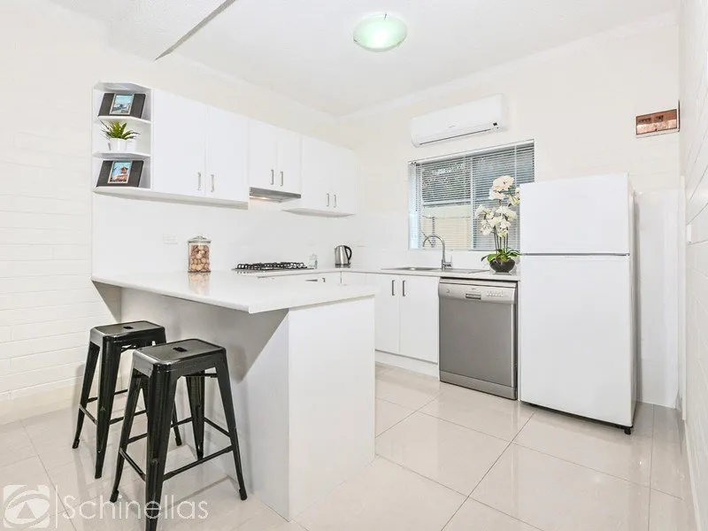 Superb Seaside Location - Ground Floor Secure Unit