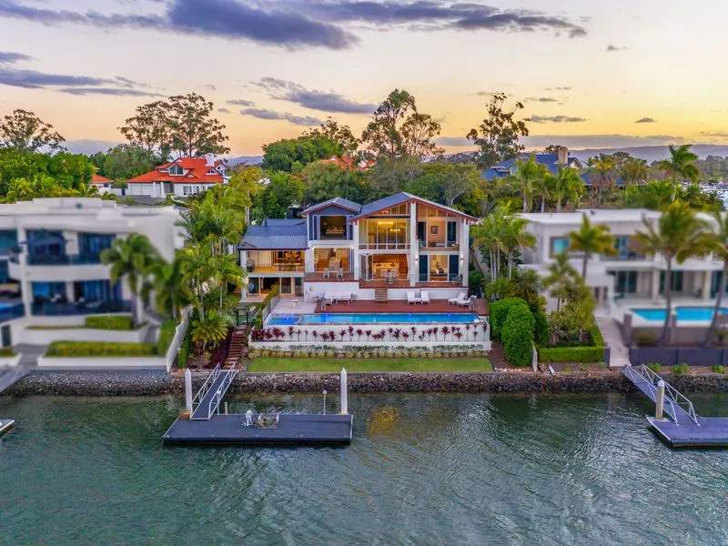 UNRIVALLED RIVERFRONT RESIDENCE SPRAWLED ACROSS 3 LUXURIOUS LEVELS