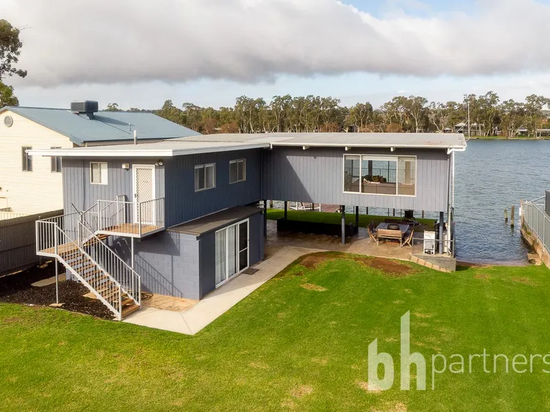 Ultimate Riverfront Location & Lifestyle - 2 Freehold Titles