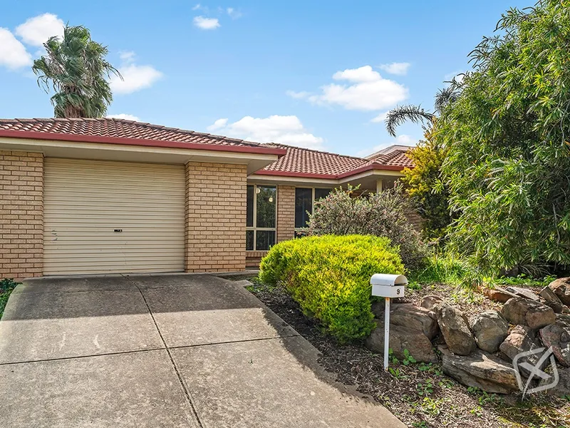 4-Bedroom Home in Sought-After Walkley Heights