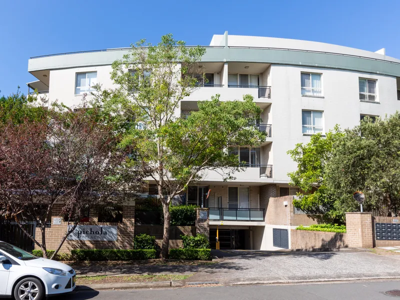 LIFESTYLE AND PRIME LOCATION