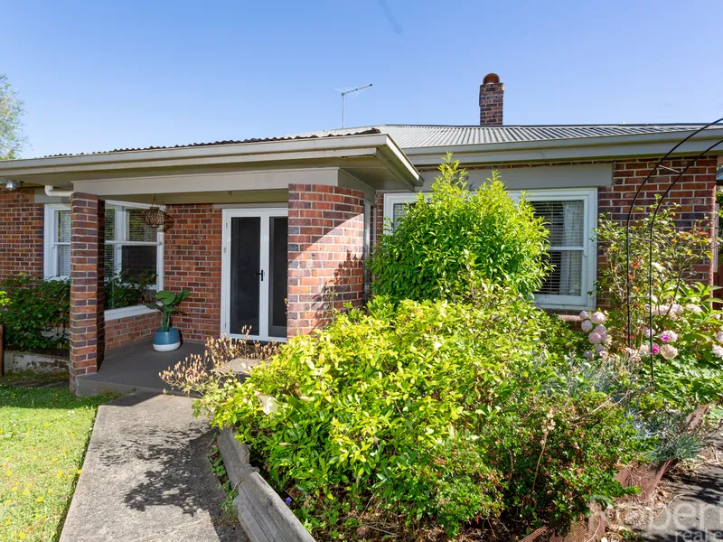 Wonderful Partly Furnished Home in Watchorn