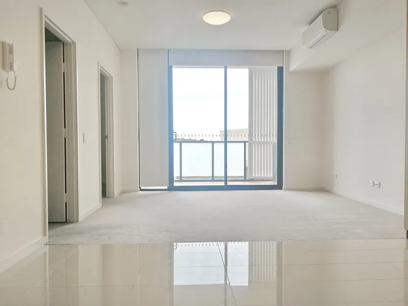 Modern 2 Bedrooms Plus study Apartment for Rent!