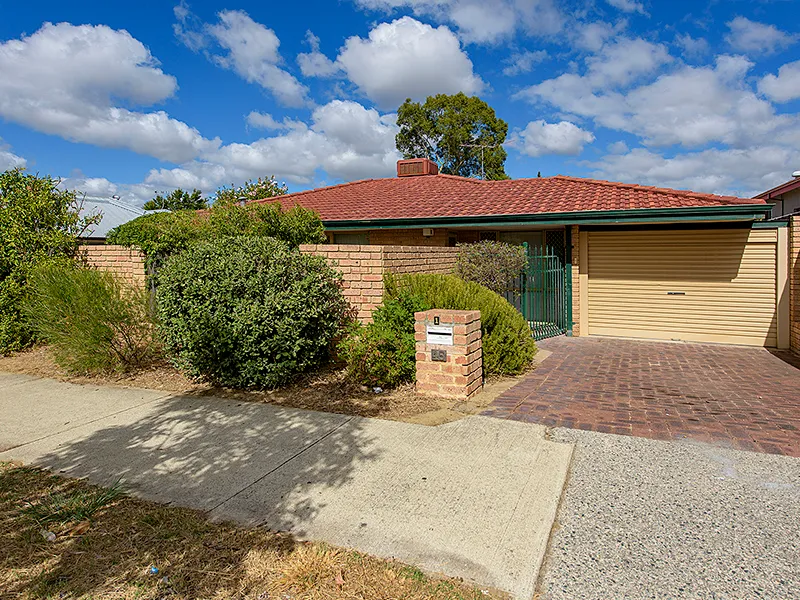 WELL MAINTAINED 3x1 IN GREAT LOCATION!