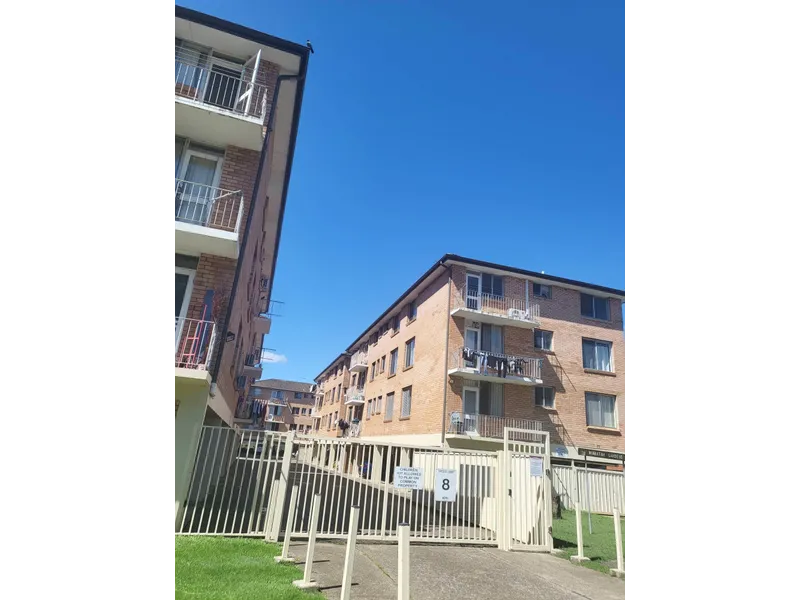 “Spacious, Neat & Tidy 2 Bedroom Unit”