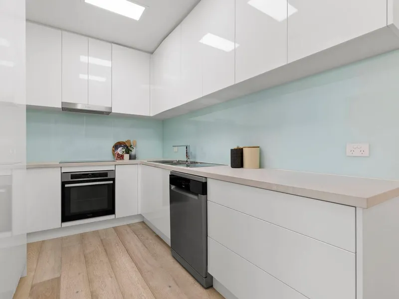 Rooftop Glory with City Views!