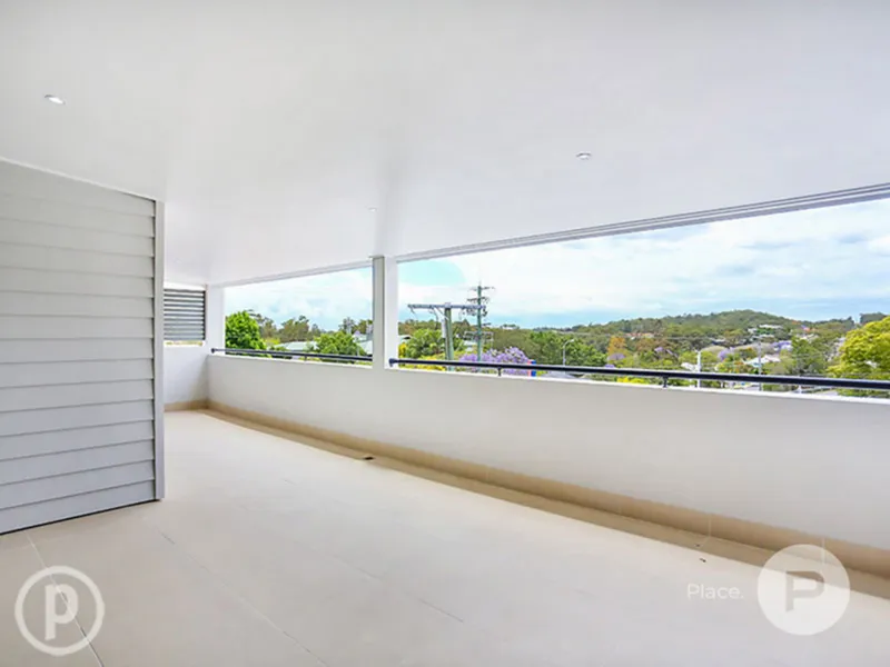Modern 2-Bedroom Unit with Spacious Living and Private Balcony, in the heart of Seven Hills
