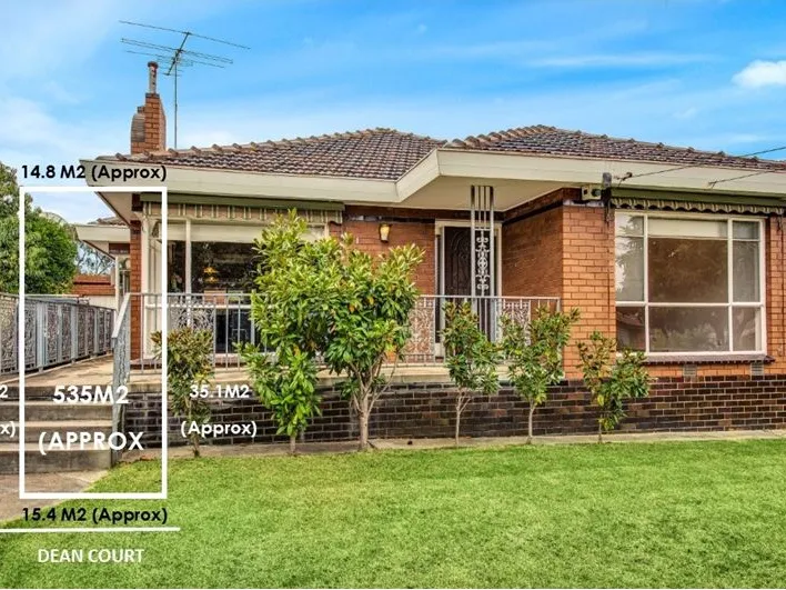 Charming Family Home in a Quiet Court Location