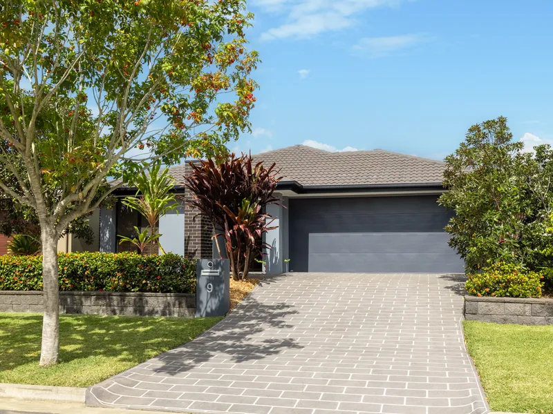 Sensational opportunity and priced for immediate sale ... Don't sleep on this one!