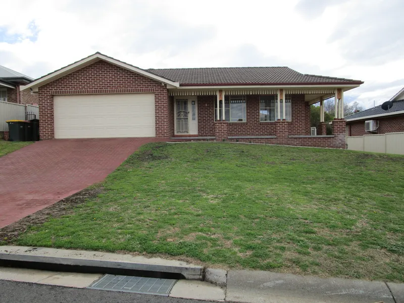 EXECUTIVE HOME IN SOUTH