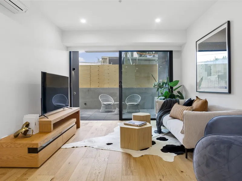 Cozy and Modern Apartment