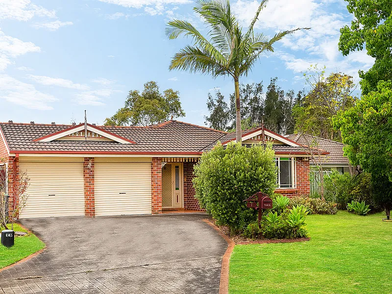 Spectacular Home And Secondary Dwelling