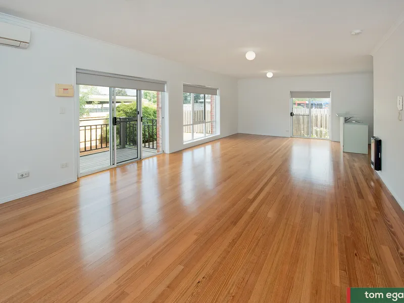 Move in now to a most appealing apartment - Three bedrooms