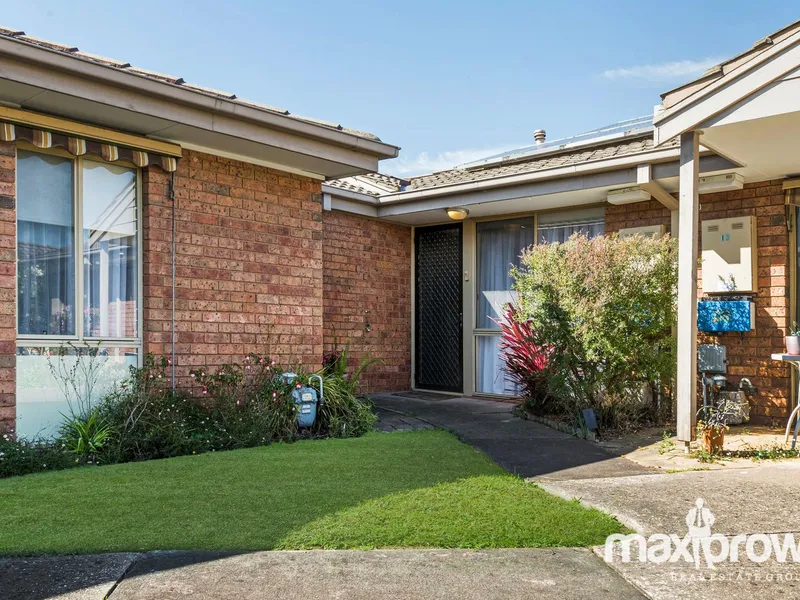 CONVENIENT OVER 55’S VILLA UNIT