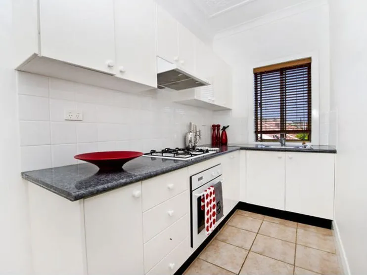 Bright One Bedroom Apartment in the Heart of Bondi