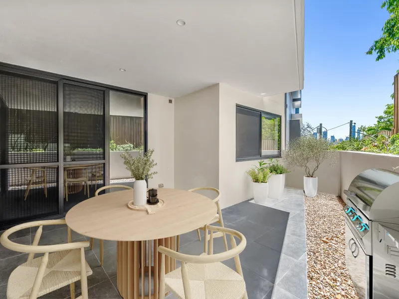 Easy-living City Fringe Lifestyle