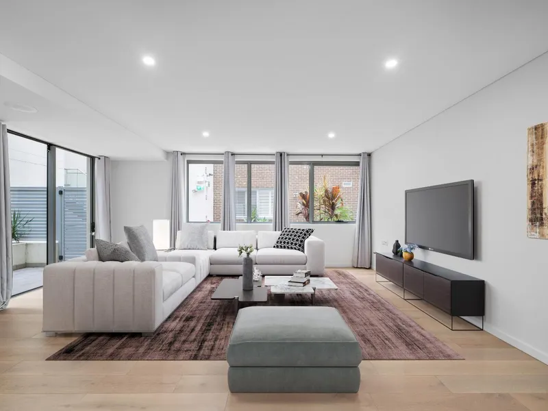 Spacious and Elegant 2 Bedrooms + Study Apartment - Total Area 195 sqm (Approx.) 