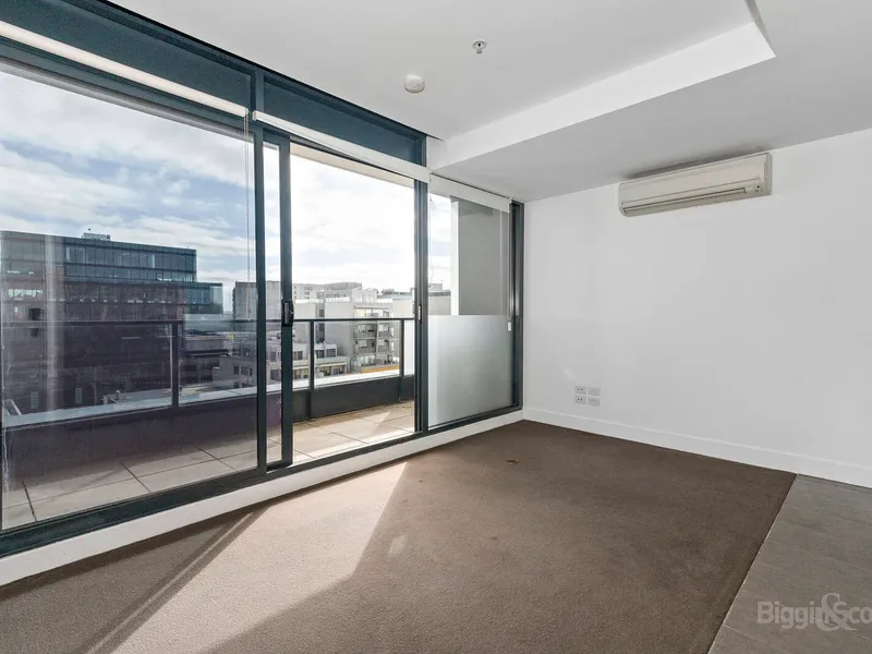 A one bedroom with big terrace with north orientation plus views