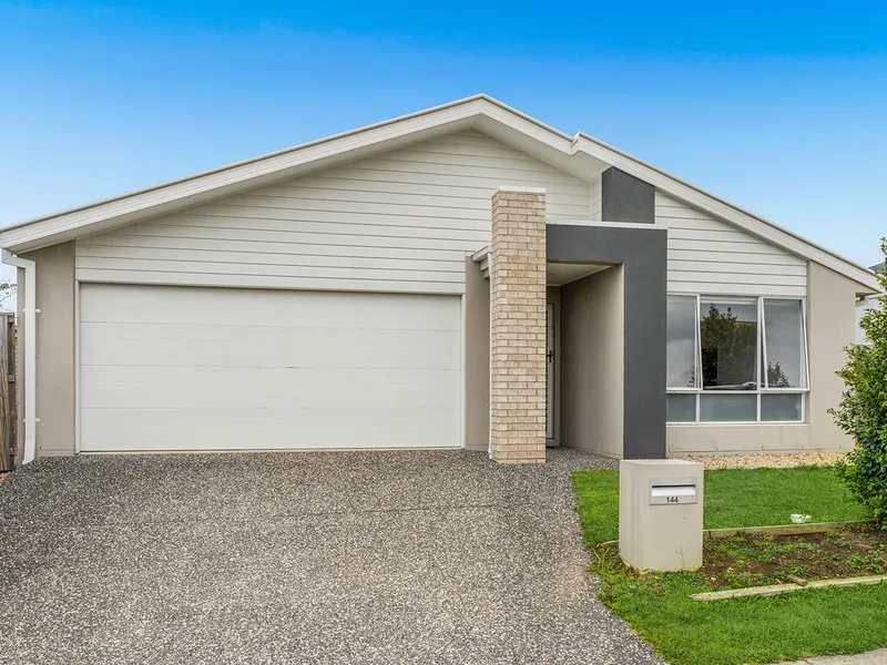 Modern Low-Maintenance Family Home in Quiet, Peaceful Locale