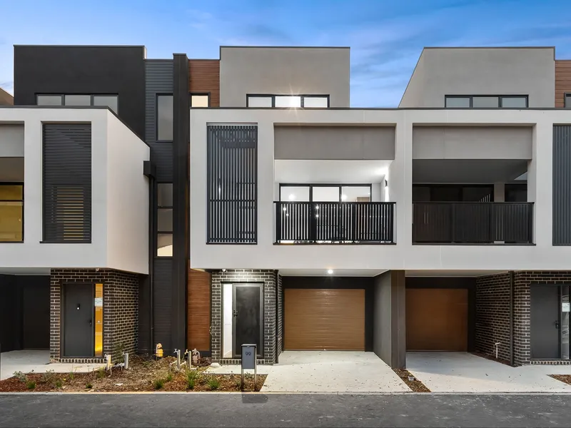 Pinnacle of Contemporary Living