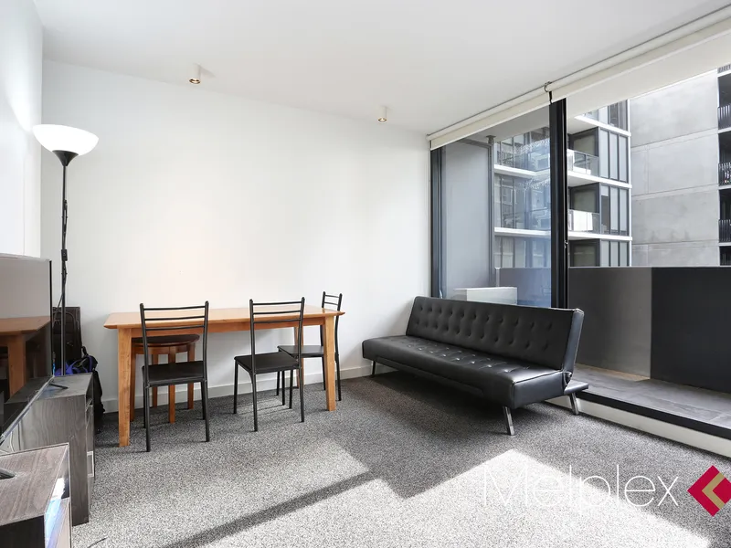 Spacious and Sun-filled at the Guilfoyle