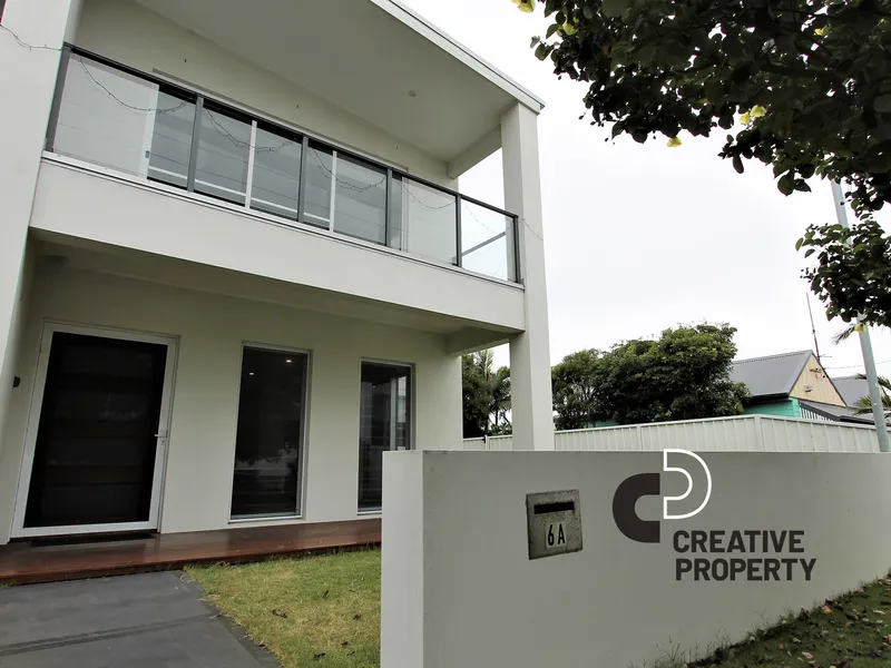 Luxury living beachside home.