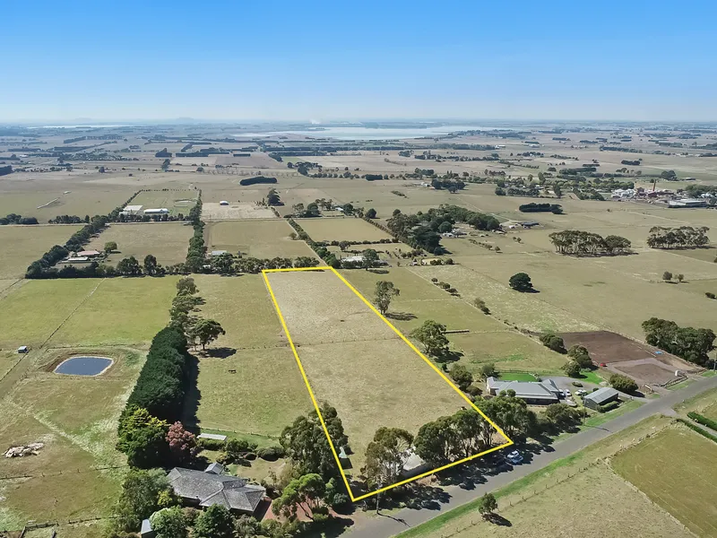 SPACIOUS, SOUGHT AFTER LIFESTYLE ALLOTMENT