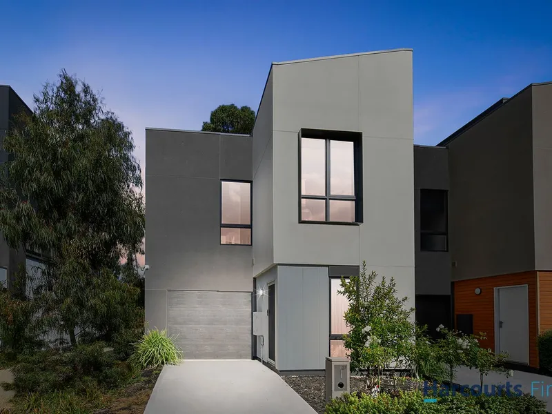 Sophisticated Indoor-Outdoor Design