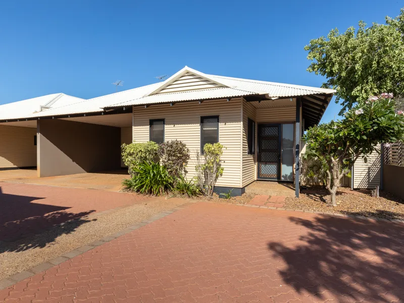 GORGEOUS MODERN VILLA