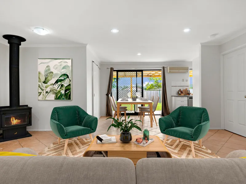 Perfect Family Home With Private Flat Back Yard!!