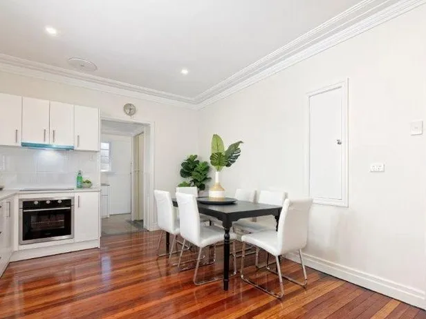 GREAT FAMILY HOME... BATH... SINGLE GARAGE... EASY TO MAINTAIN YARD... EASY ACCESS TO THE CBD...