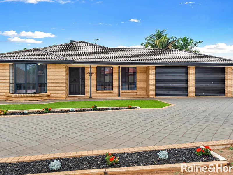 A Very Spacious 4 Bedroom Family Home