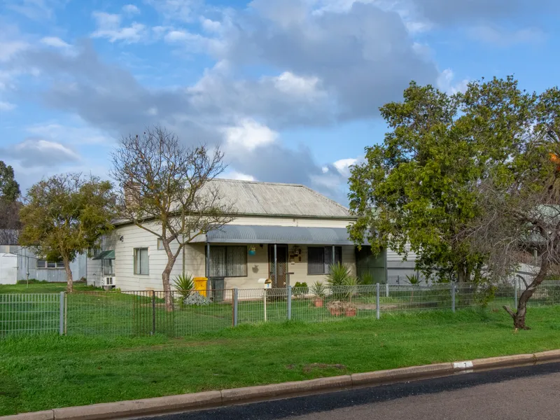 Deceptively Large Family Home.