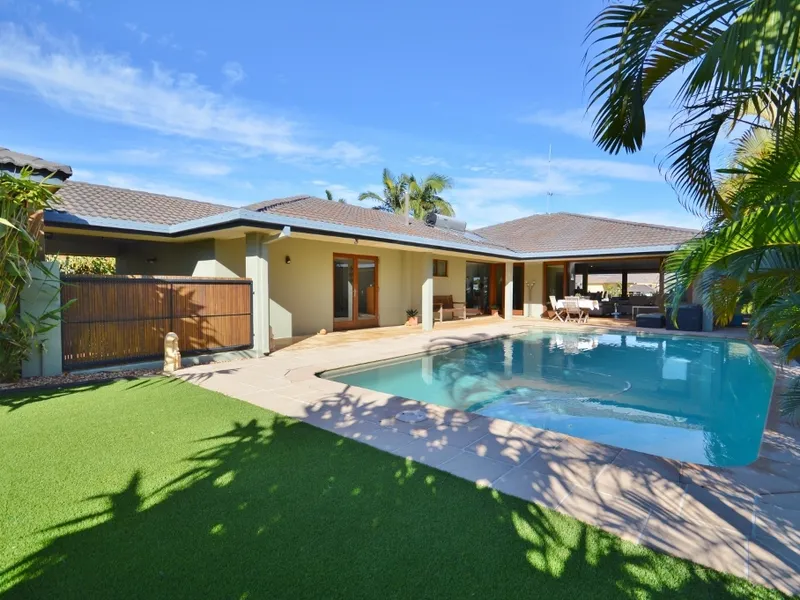 IMMACULATE FAMILY HOME