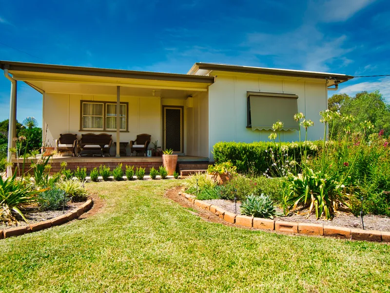 BEAUTIFULLY RENOVATED HOME WITH A FANTASTIC SHED