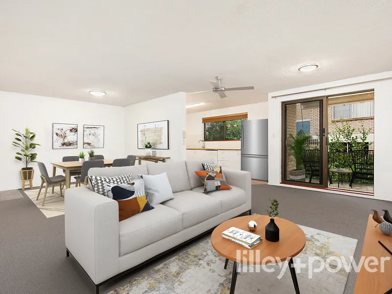 SPACIOUS AND ABSOLUTELY IMMACULATE BRICK UNIT, FULLY RENOVATED,  2 LARGE BUILT-IN BEDROOMS, BIG COVERED BALCONY, LOCKUP GARAGE, QUIET