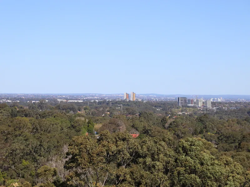 NEAR NEW ONE BEDROOM APARTMENT WITH HUGE BALCONY AND VIEWS