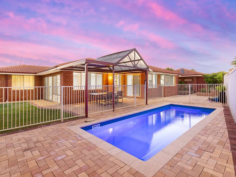 An Absolute Gem – With Dazzling Pool!