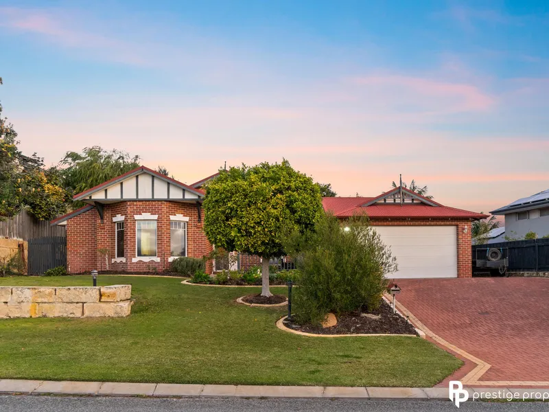 WELCOME TO YOUR HILLARYS OASIS....