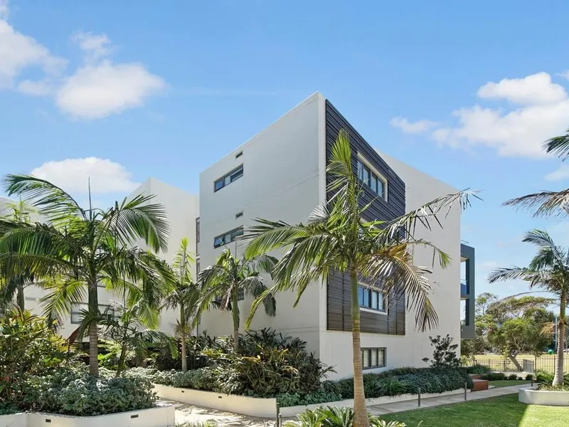 Modern Specifications, Great Space!!