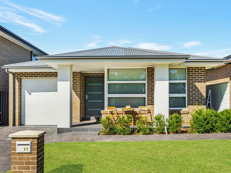Generous Well Manicured Single Storey Home