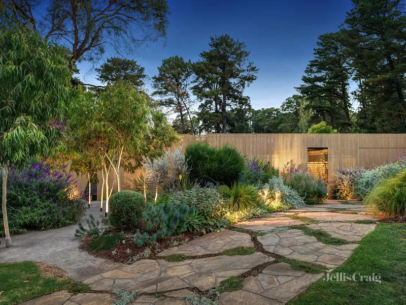 Unsurpassed design, generous family dimensions