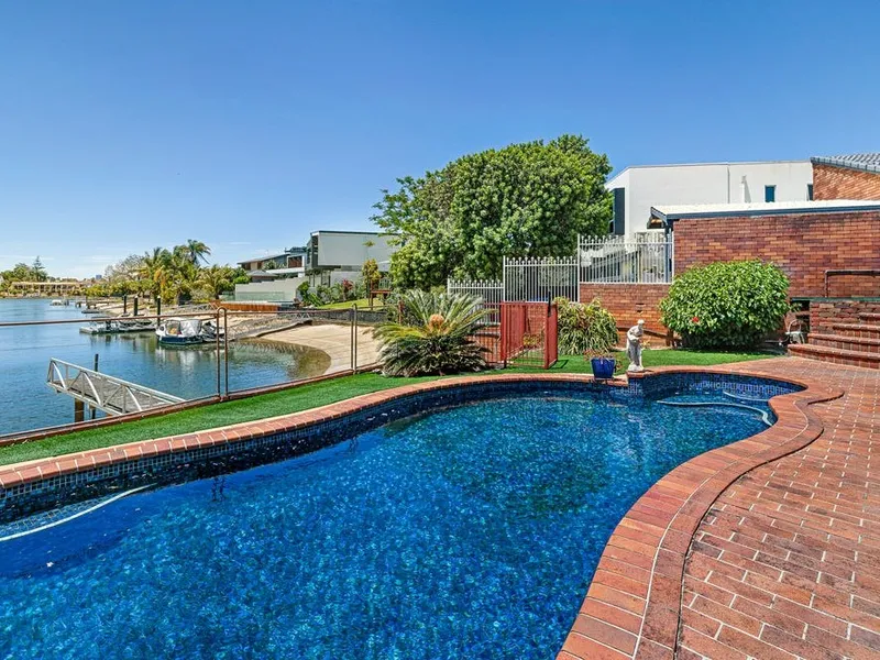 North Facing Waterfront Single Level Home!